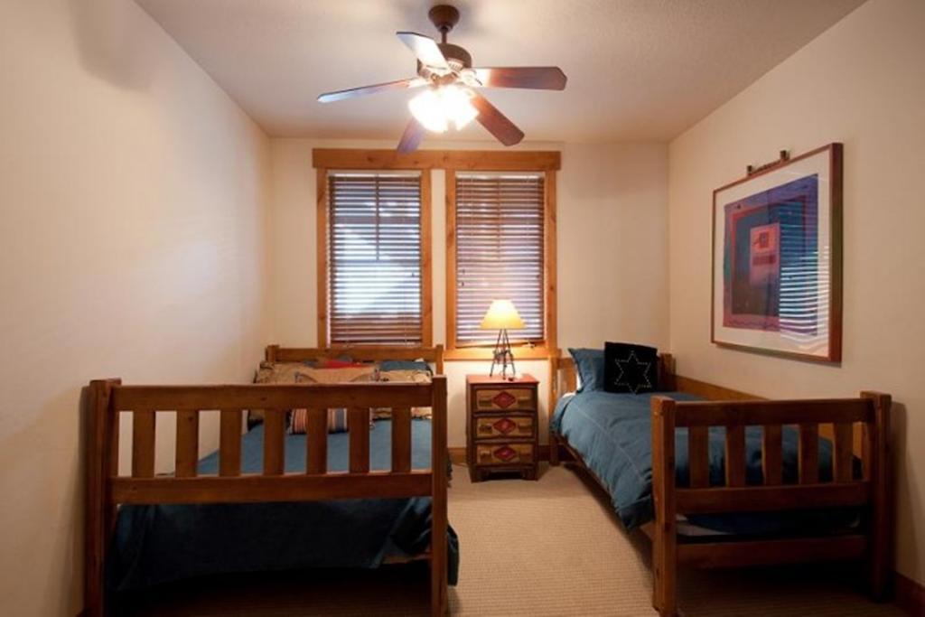Town Point Condos By Park City Vacations Rum bild