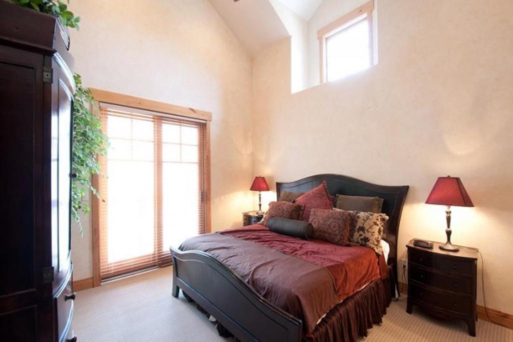 Town Point Condos By Park City Vacations Rum bild