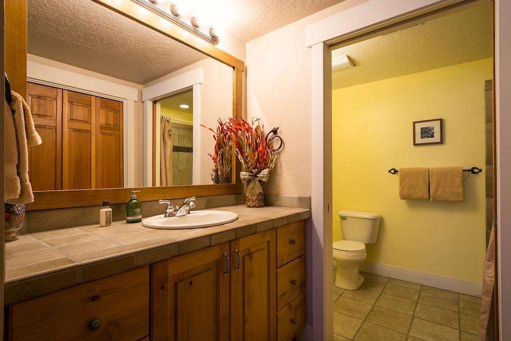 Town Point Condos By Park City Vacations Rum bild