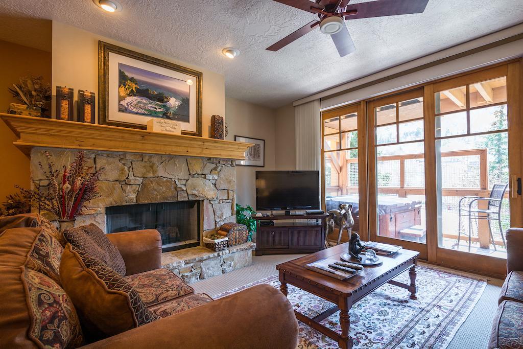 Town Point Condos By Park City Vacations Rum bild